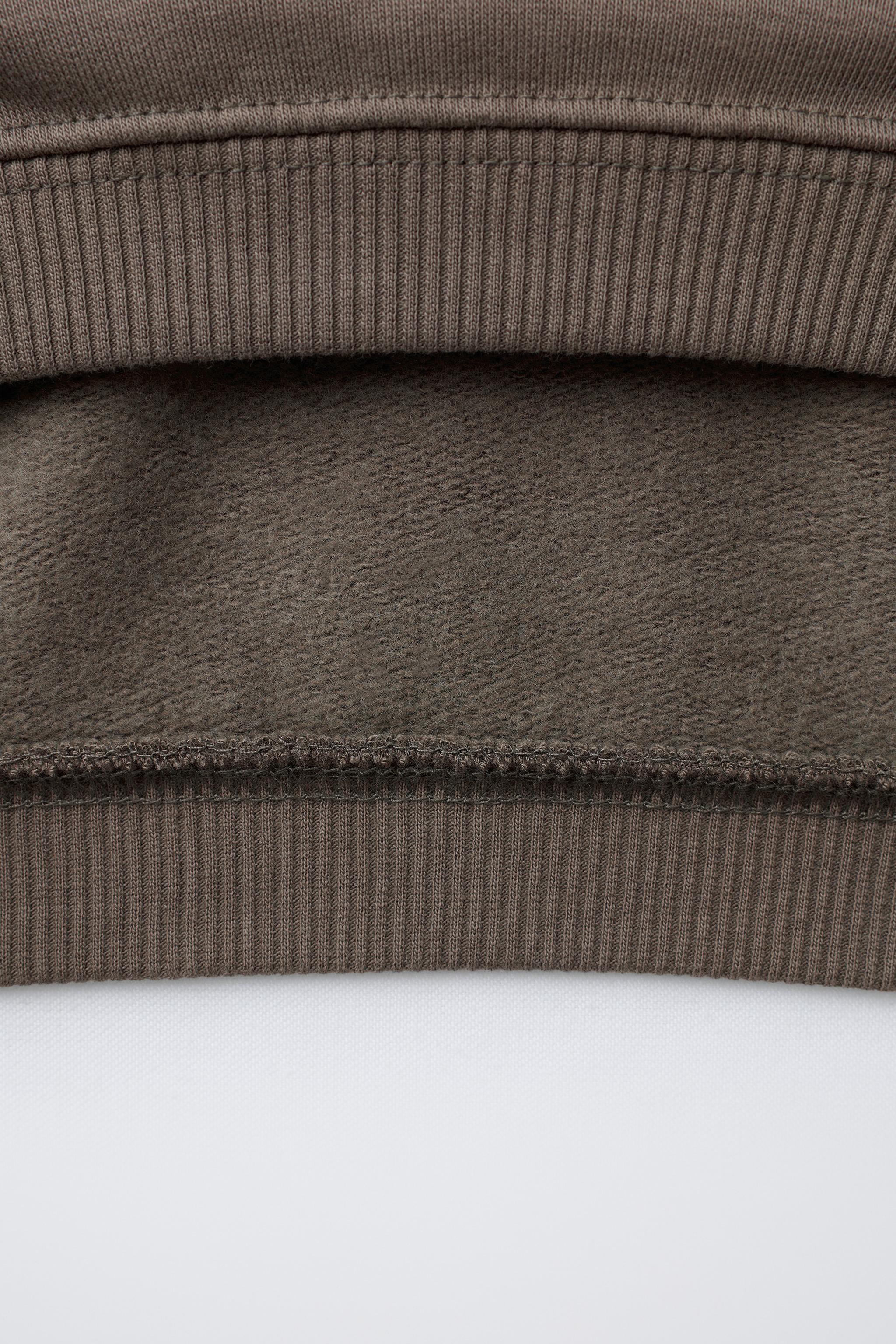 JOGGING SWEATSHIRT AND BASIC JOGGER PANTS SET WITH LABEL